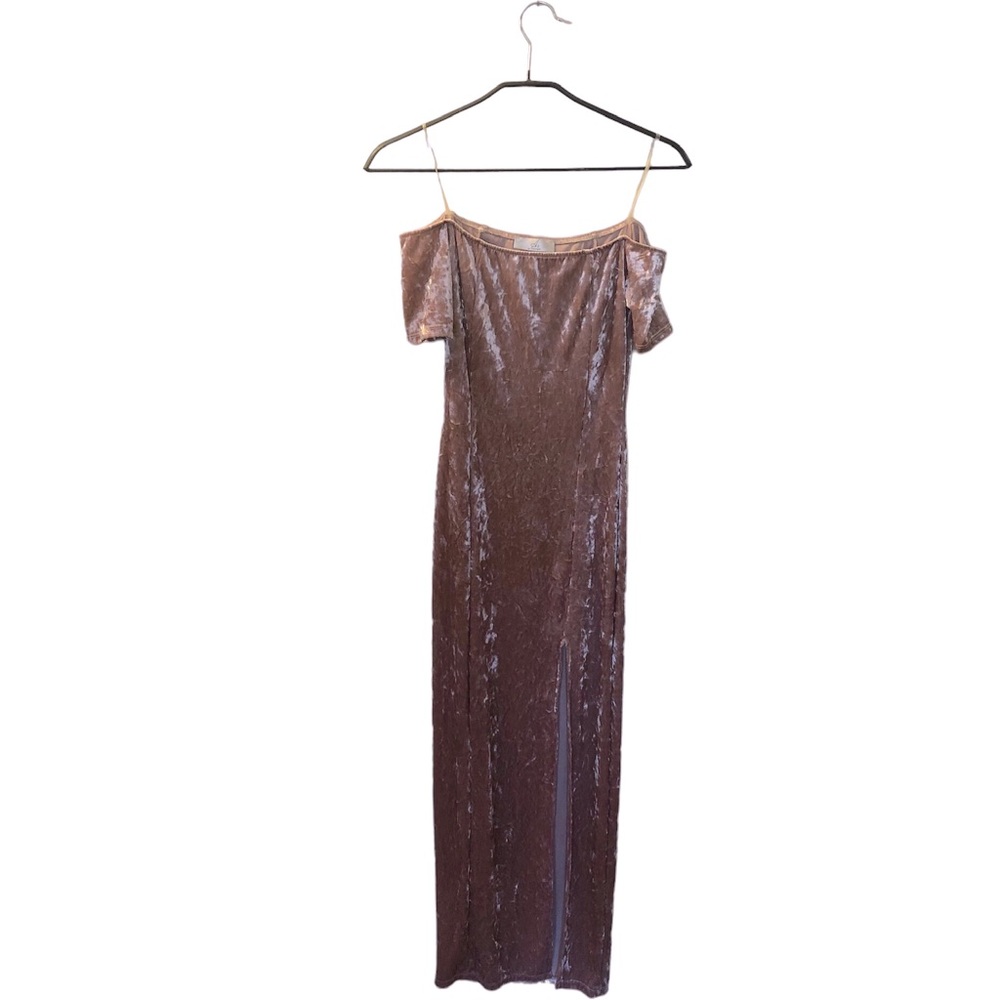 A3 Design Crushed Velvet Floor Length Bodycon Dresz